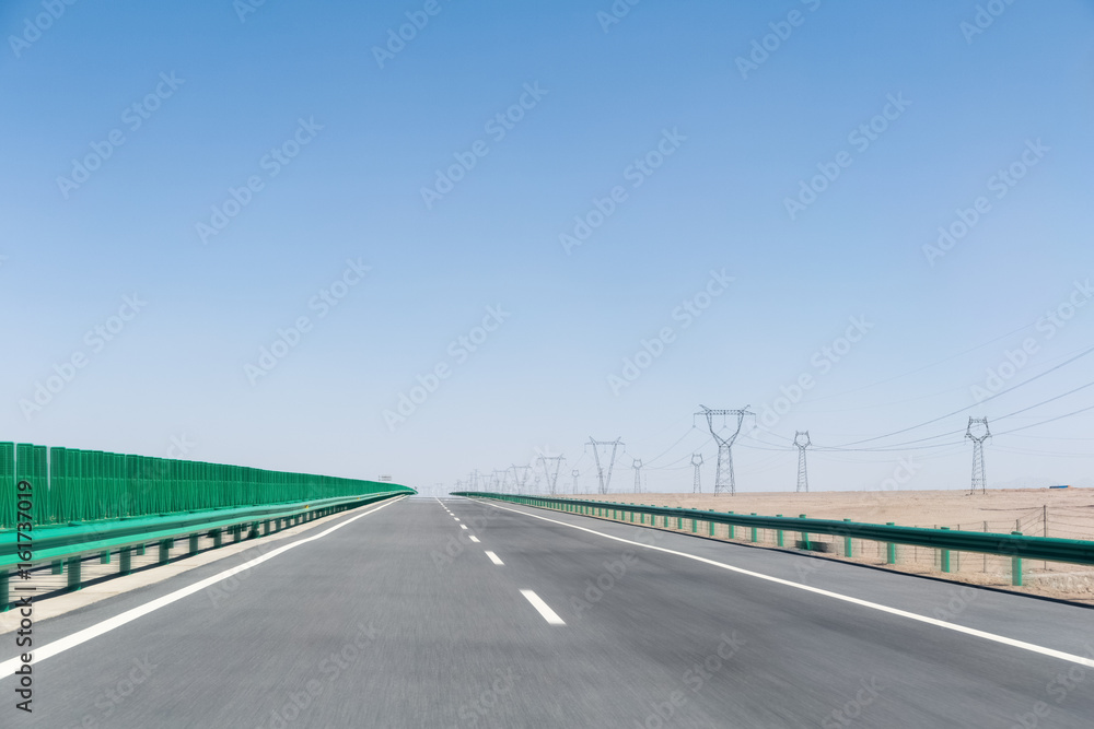 Fototapeta premium highway on gobi desert