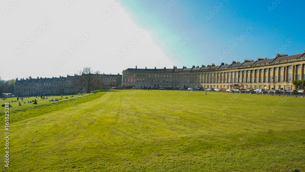 royal crescent in bath city the landmark for tourist in united kingdom Europe/royal crescent royal crescent in bath city the landmark for tourist in united kingdom Europe/royal crescent