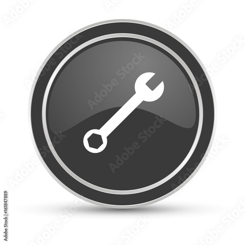 Schwarzer Button - Maulschlüssel