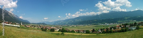 Felder und Tal in Österreich