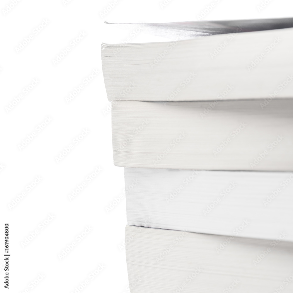 Bücherstapel isoliert vor weißem Hintergrund Bücherstapel isoliert vor weißem Hintergrund