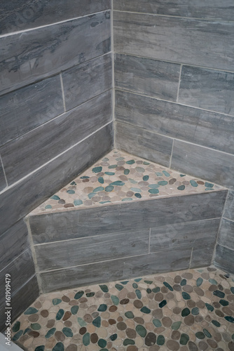 Bathroom Walk In Tile Shower Seat with Stone Aggregate Seat