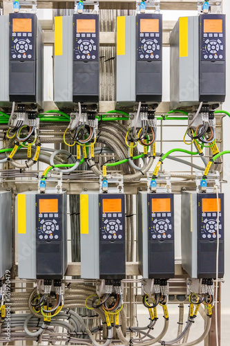 Fotografie Electrical Drive controller application in industry plant