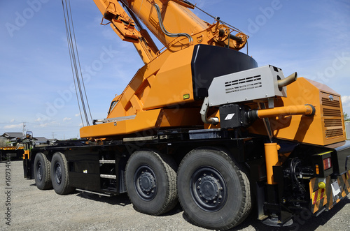 Cuadro en lienzo Big heavy equipment, Mobile construction cranes