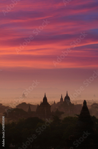 Twilight sky in thousand pagodas of Bagan, Myanmar. © A_visual