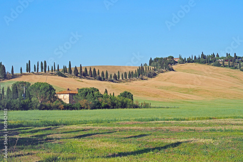 Die Landschaft der Crete Senesi Toskana Italien photo