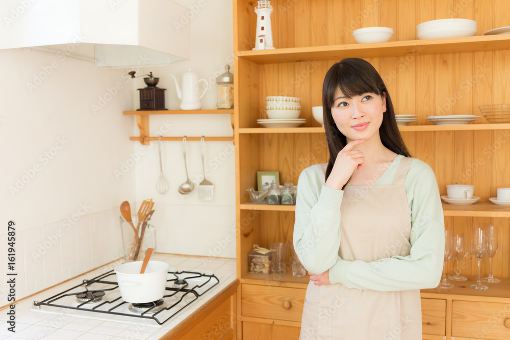 女性 料理 女性 料理