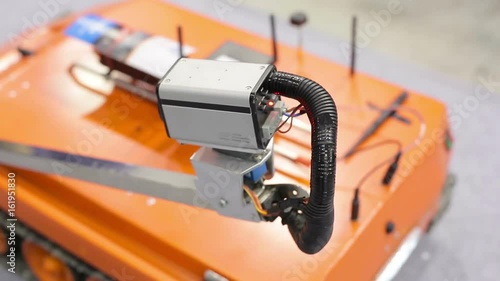 Wallpaper Mural Robot lifeguard and scout crawler_4 Torontodigital.ca