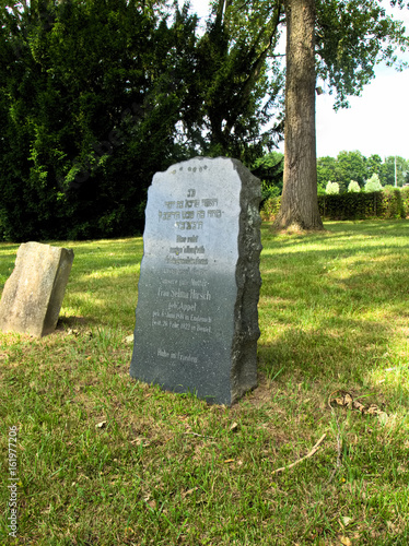 Jüdischer Friedhof Gensemerstraße in Schwarzrheindorf