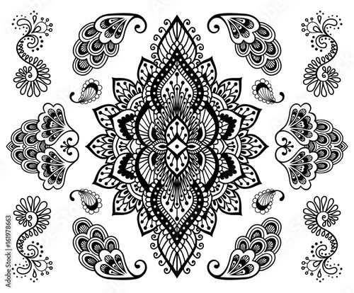 Hand-drawn mehendi ornament collection. Indian henna tattoo set. Oriental style decorative design templates. EPS 10 vector illustration. Isolated on white.