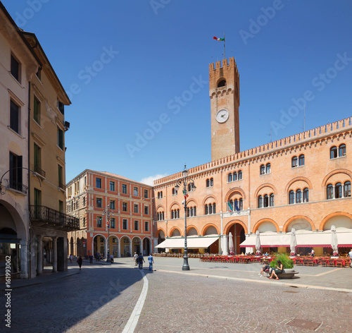 Treviso / marketplace. photo
