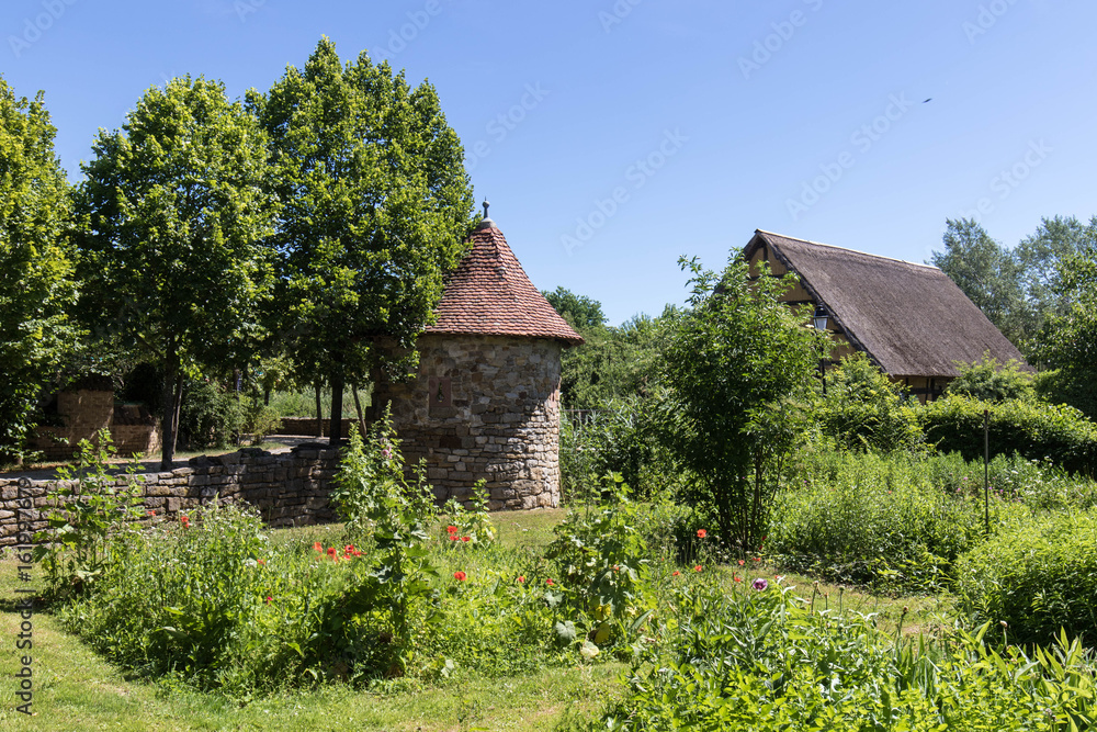 Kräutergarten im Museumdorf, Ungersheim Elsass Kräutergarten im Museumdorf, Ungersheim Elsass