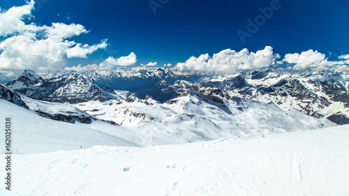 sunny day on the ski slopes of Cervinia © zakaz86