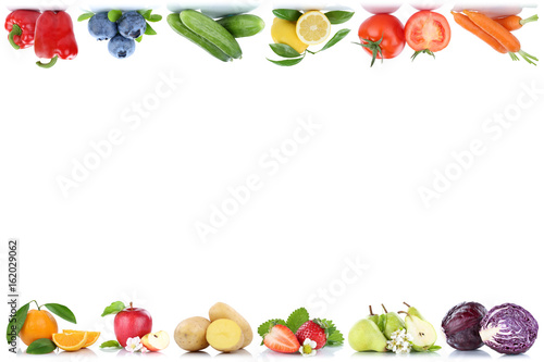 Obst und Gemüse Früchte Textfreiraum Copyspace Apfel Orange Tomaten Beeren Freisteller freigestellt isoliert