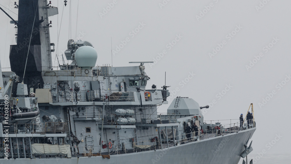 FRIGATE - Deck and armament of the British battleship FRIGATE - Deck and armament of the British battleship
