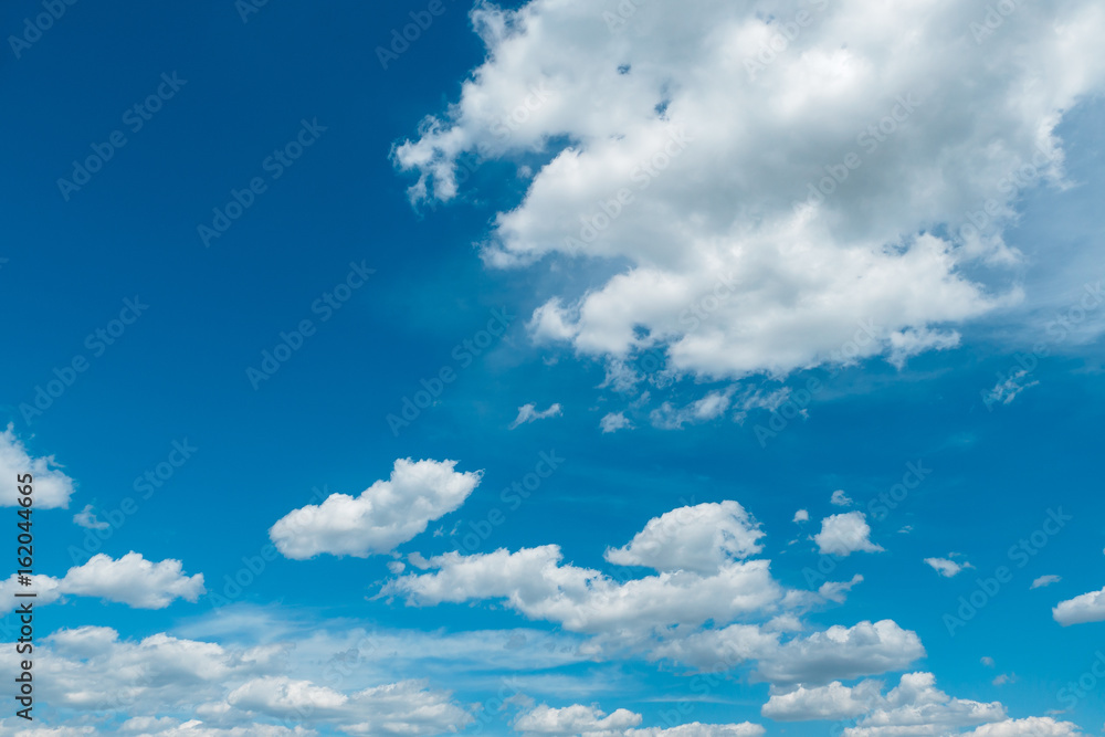 Obraz premium Blue sky clouds
