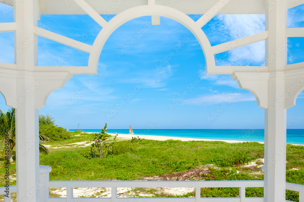 Fototapeta premium Varadero beach in Cuba seen from the balcony of a nearby house