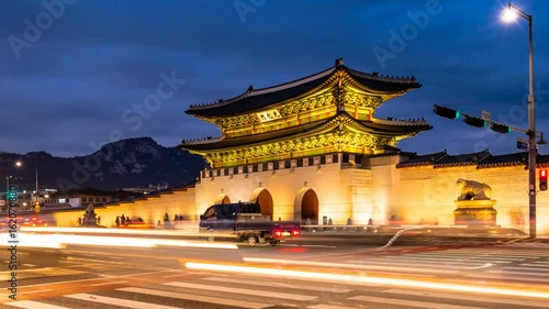 Time lapse of Gwanghwamun Gate and traffic at night in Seoul,South korea.