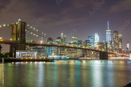 Fototapeta Naklejka Na Ścianę i Meble -  The Brooklyn Bridge
