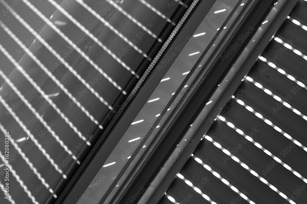 Soleil et volet roulant Soleil et volet roulant