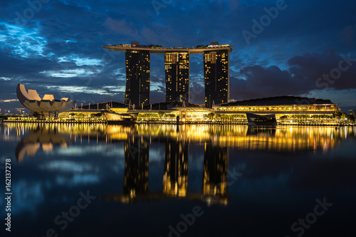 Marina Bay Sand, Singapore - 13 June 2017: it's a must Singapore tourist's attraction. Tourist can also marvel at the collection of architectural icon, Then enjoy panoramic viwes from Sand SkyPark.
