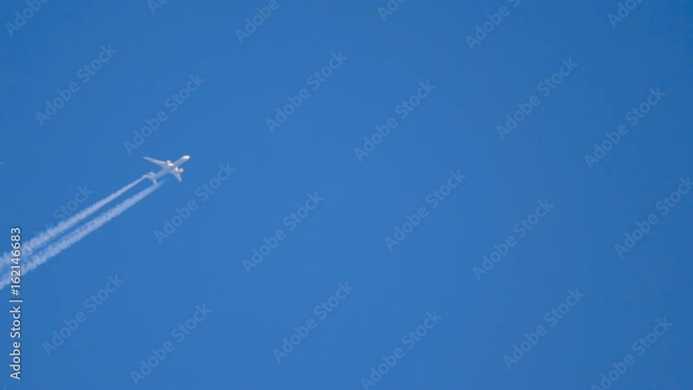 Airliner flying high