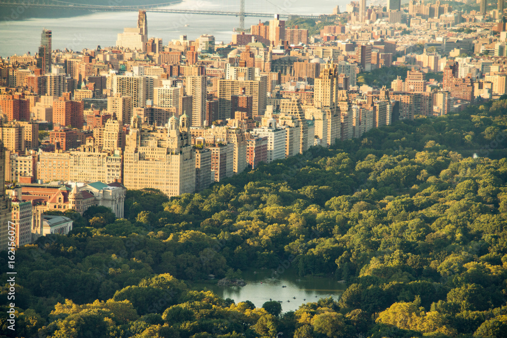 Fototapeta premium New York skyline with Central Park, United States