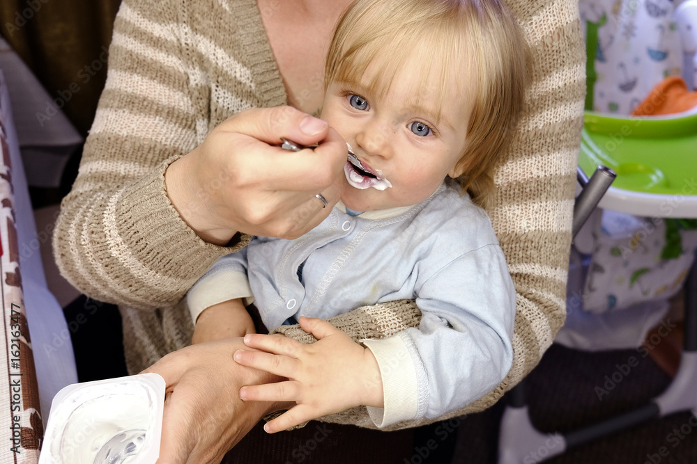 baby feeding spoon baby feeding spoon