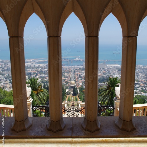 wiszące ogrody Bahai photo