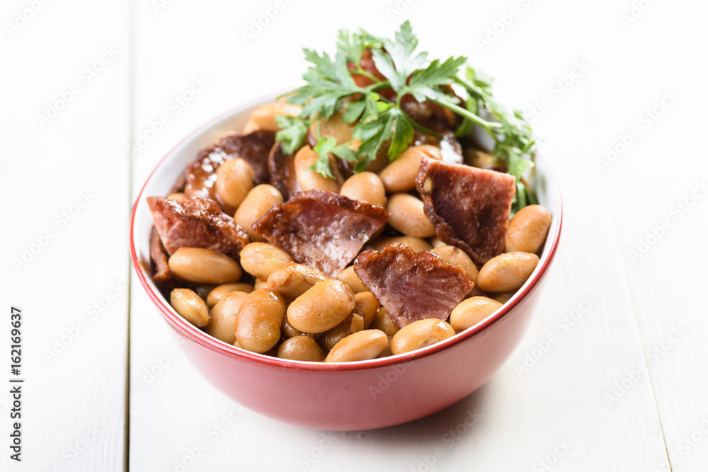 baked beans with chorizo sausage baked beans with chorizo sausage