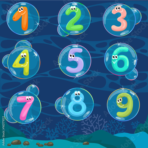 Round bubbles in water with numbers in them / Flat view bubbles under the water
