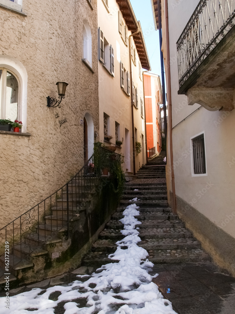 Obraz premium Morcote, houses and alley
