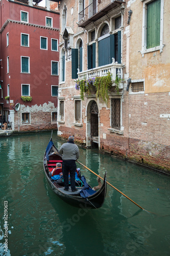 Classic Gondola ride in Venice © Quattrophotography