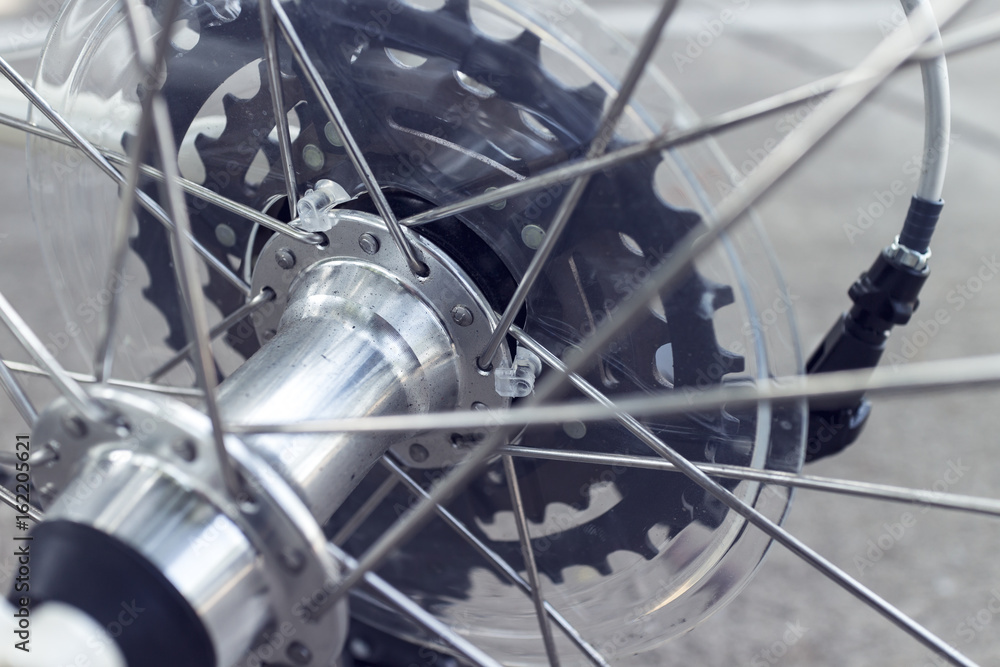 Obraz premium modern bicycle gears and rear derailleur, shallow depth of field, filter effect