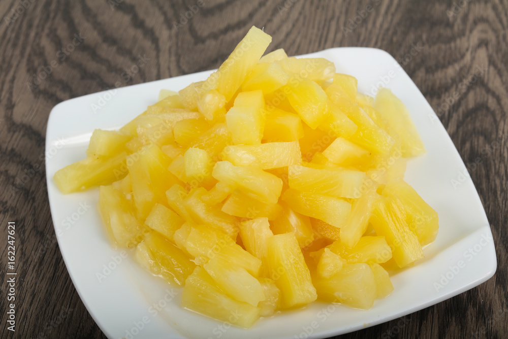 Canned pineapple Canned pineapple