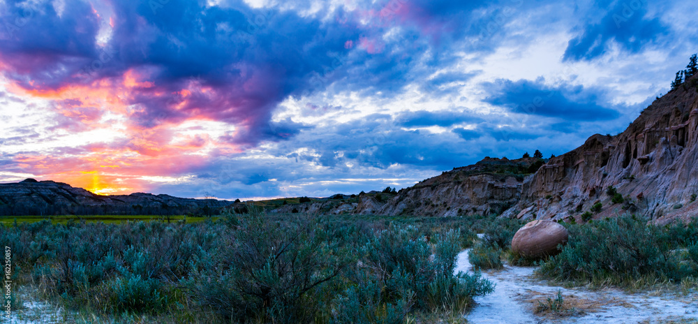 Fototapeta premium Landscapes of Theodore Roosevelt National Park