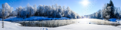 river in winter © fottoo