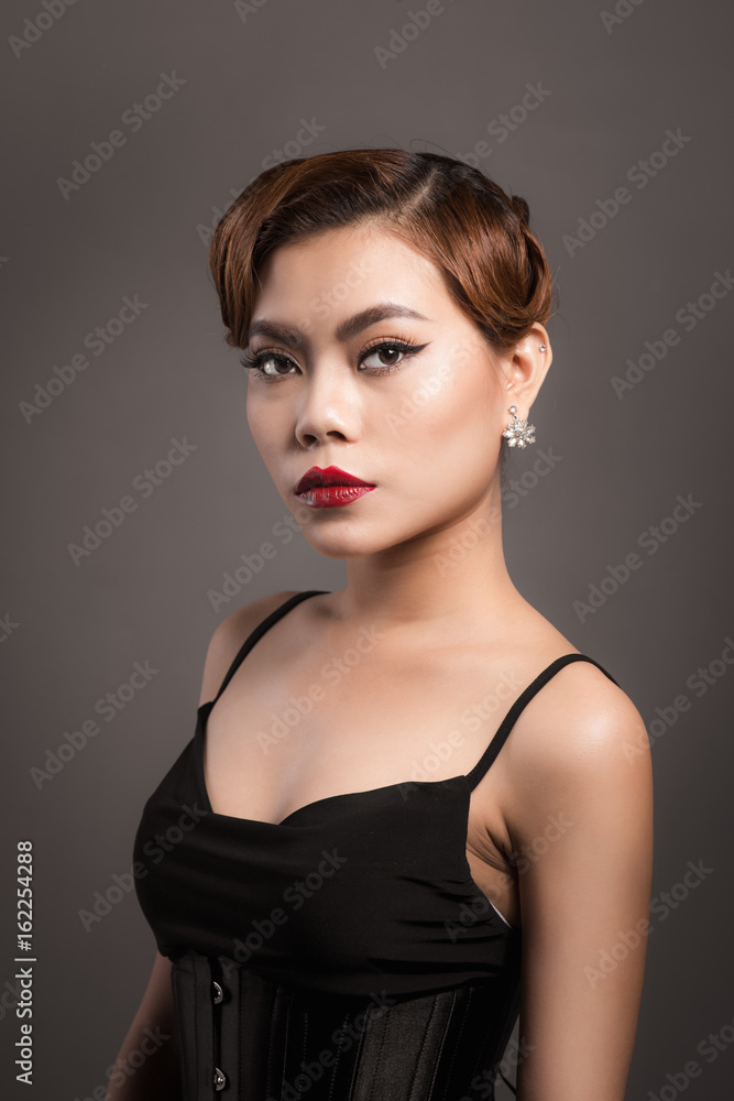 Portrait of a beautiful young woman with brown hair. Beauty and skin care concept Portrait of a beautiful young woman with brown hair. Beauty and skin care concept