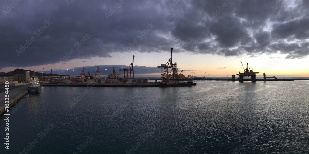 Harbour of Las Palmas panorama
