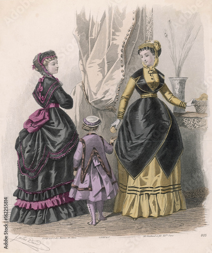 Fotografie Polaniase Dress 1868. Date: 1868