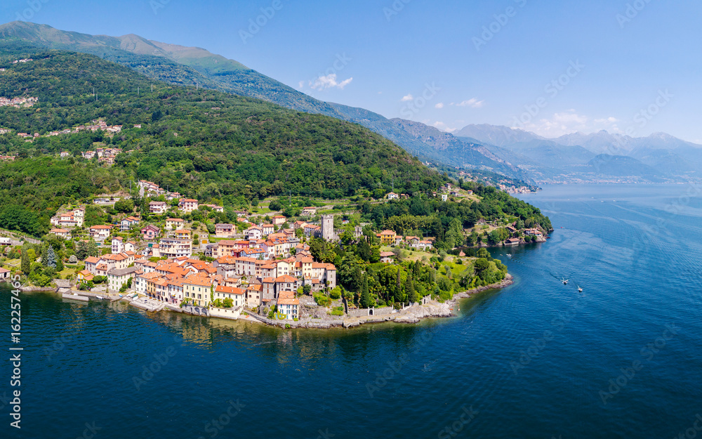 Santa Maria Rezzonico - Lago di Como (IT) - Vista aerea