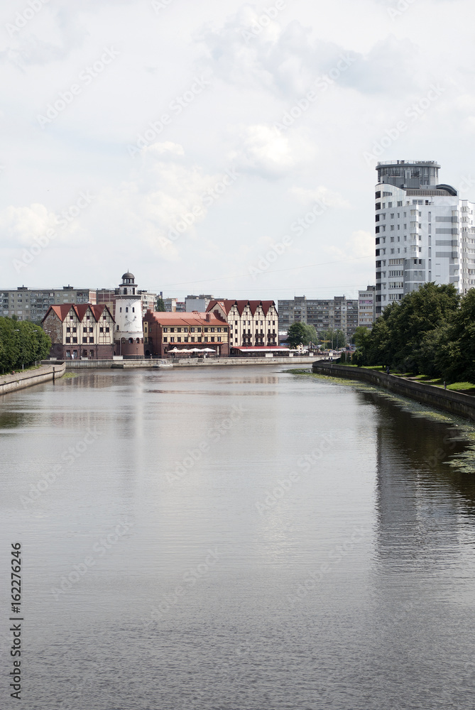 Obraz premium Fishing Village - ethnographic and trading-craft center in Kaliningrad. Quarter, built houses in the German style