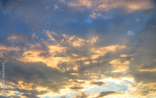 Fototapeta Naklejka Na Ścianę i Meble -  Colorful sky in twilight time