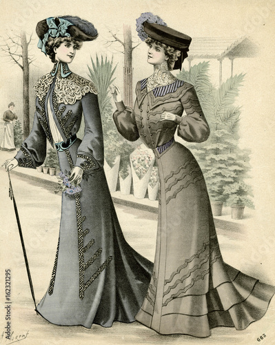 Costume - a Florent 1902. Date: 1902 photo