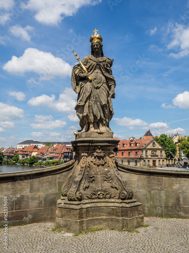 Statue der Kunigunde in Bamberg photo