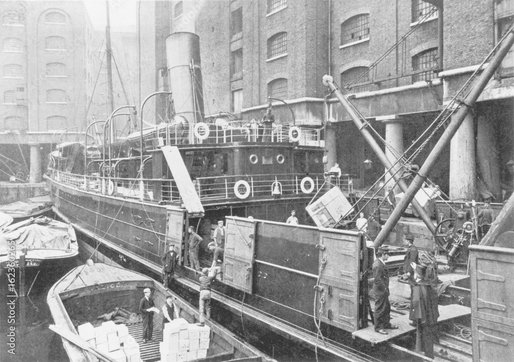 Fototapeta premium London docks. Date: 1900