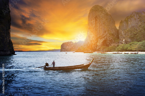 Canvas Print long tail boat in andaman sea southern of thailand