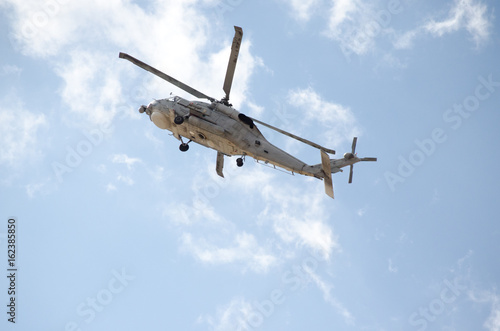 Fototapeta Naklejka Na Ścianę i Meble -  Helicopter bell uh 1