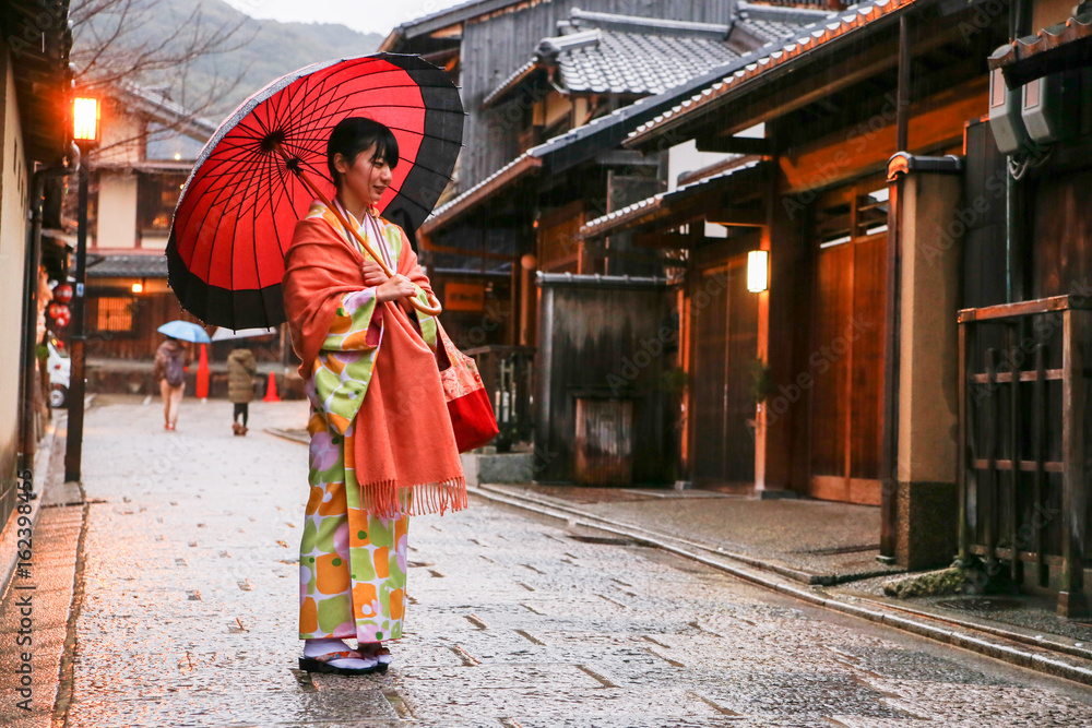 japanese young woman kimono