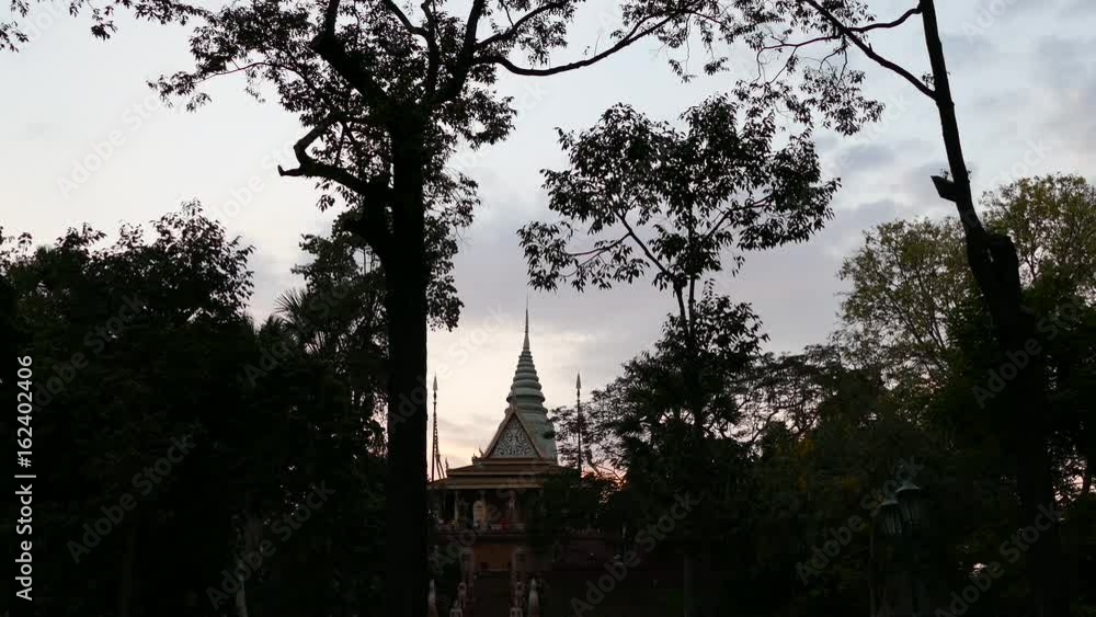 Wat Phnom in Phnom Penh in the evening Wat Phnom in Phnom Penh in the evening